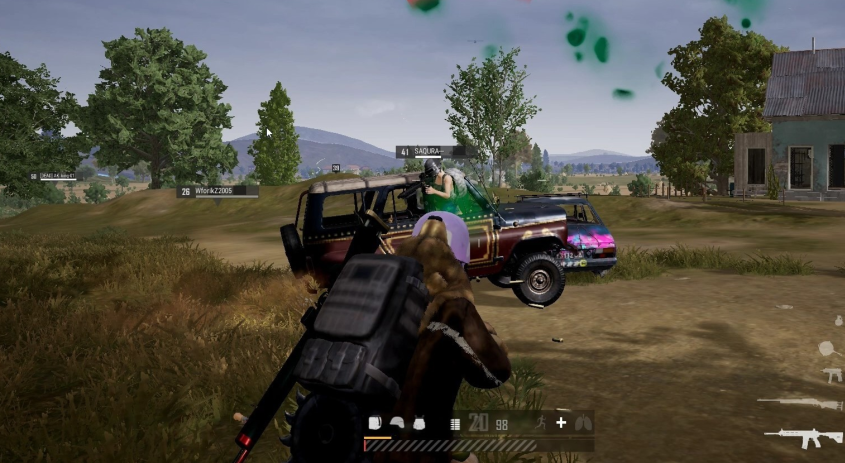 绝地求生怎么在车上探头